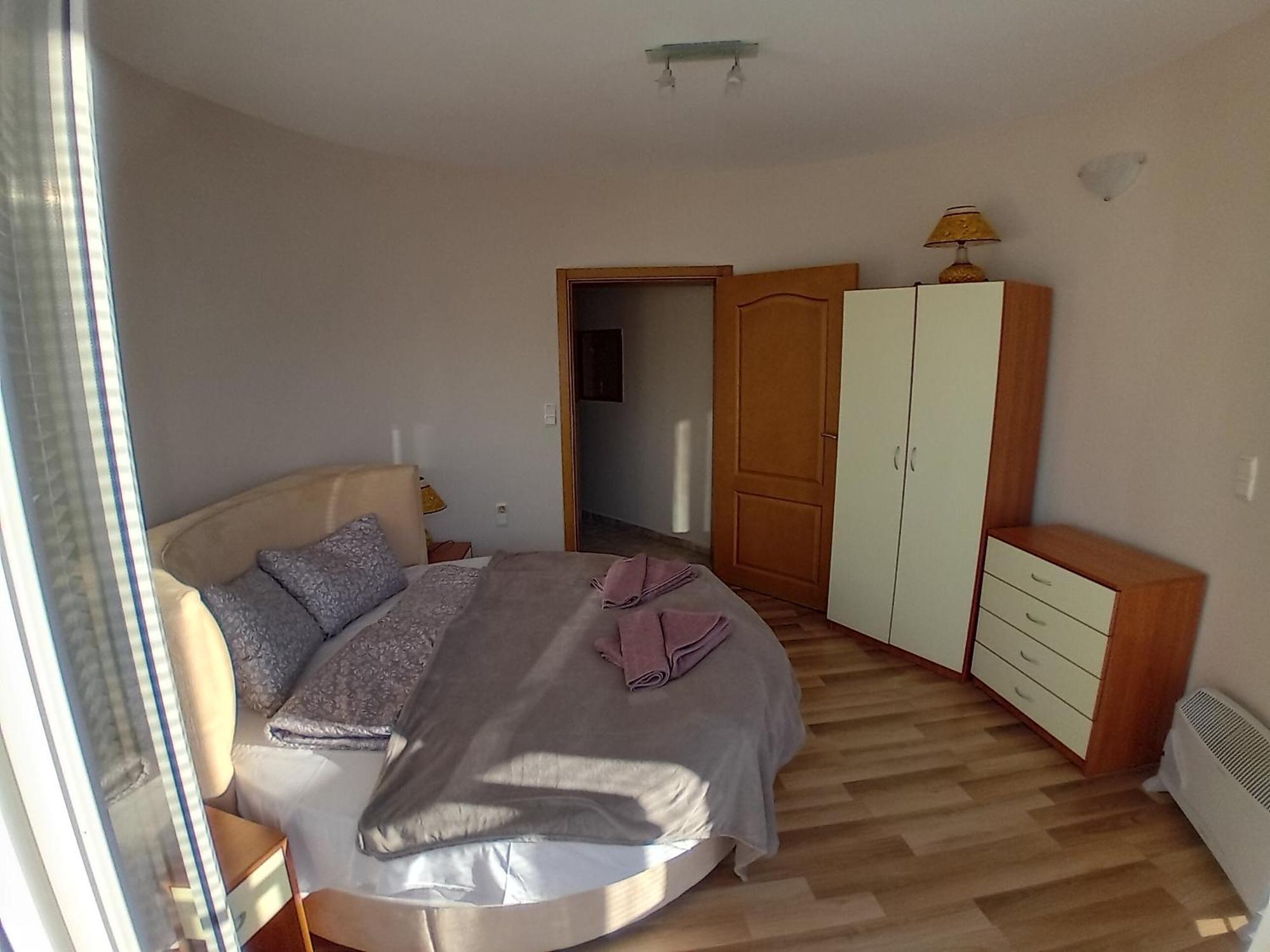 Sa Services Private Apartments, Eagle Rock Complex Beli Iszkar Kültér fotó